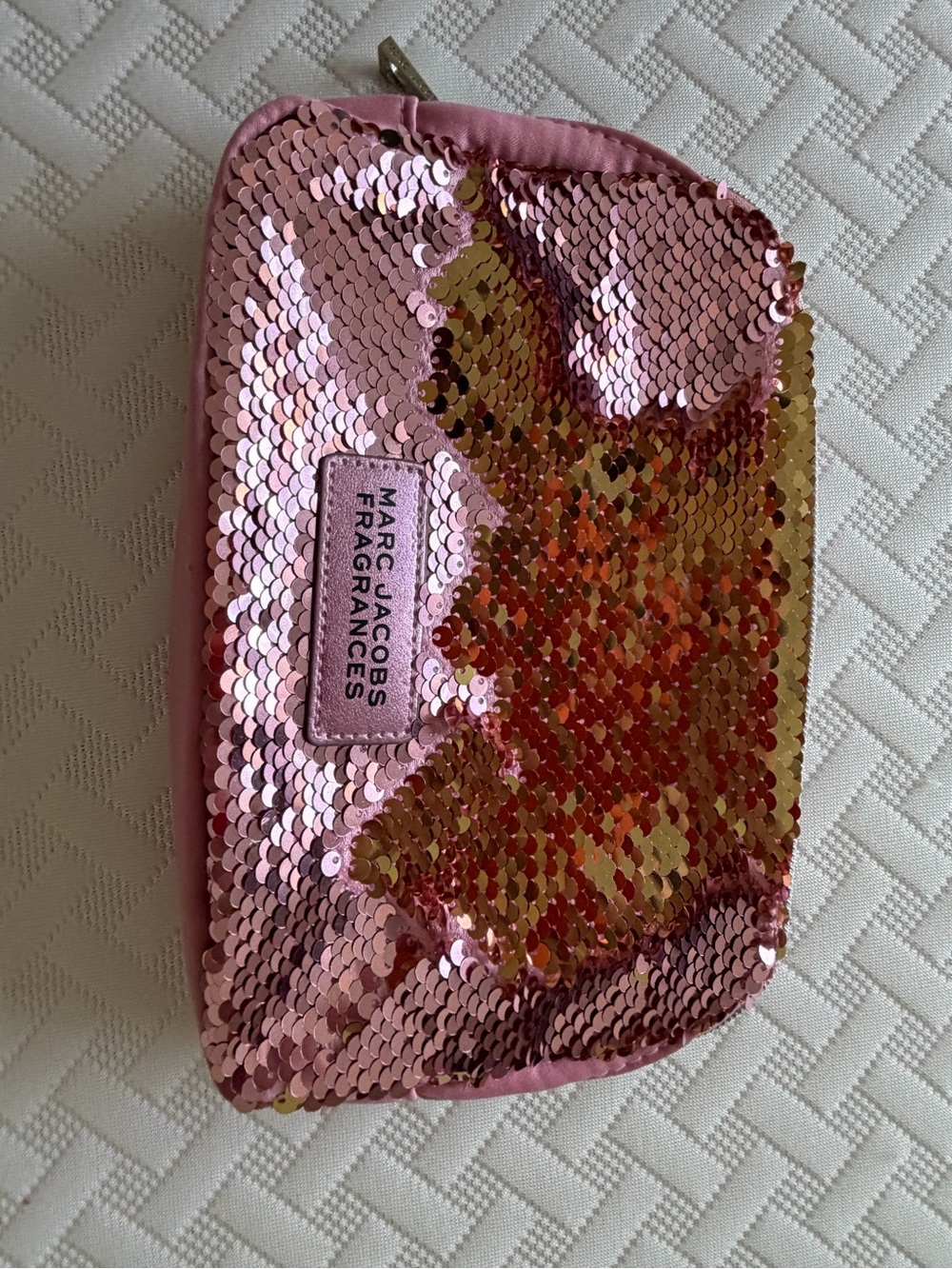 Marc Jacobs Pink Reversible Sequin Cosmetic Pouch - Picture 6 of 6